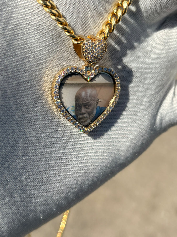 10k 14k Diamond Trimmed Solid Gold Heart Shaped Picture Pendant and Chain Set - Heart Shaped Picture Pendant - 10k and 14k Gold Memory Pendant - Heart Shaped Picture Pendant w/ Heart Bail