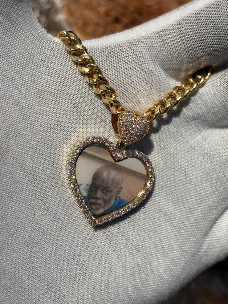 10k 14k Diamond Trimmed Solid Gold Heart Shaped Picture Pendant and Chain Set - Heart Shaped Picture Pendant - 10k and 14k Gold Memory Pendant - Heart Shaped Picture Pendant w/ Heart Bail