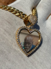 10k 14k Diamond Trimmed Solid Gold Heart Shaped Picture Pendant and Chain Set - Heart Shaped Picture Pendant - 10k and 14k Gold Memory Pendant - Heart Shaped Picture Pendant w/ Heart Bail