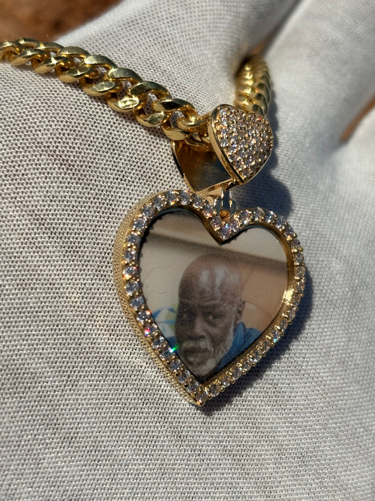 10k 14k Diamond Trimmed Solid Gold Heart Shaped Picture Pendant and Chain Set - Heart Shaped Picture Pendant - 10k and 14k Gold Memory Pendant - Heart Shaped Picture Pendant w/ Heart Bail