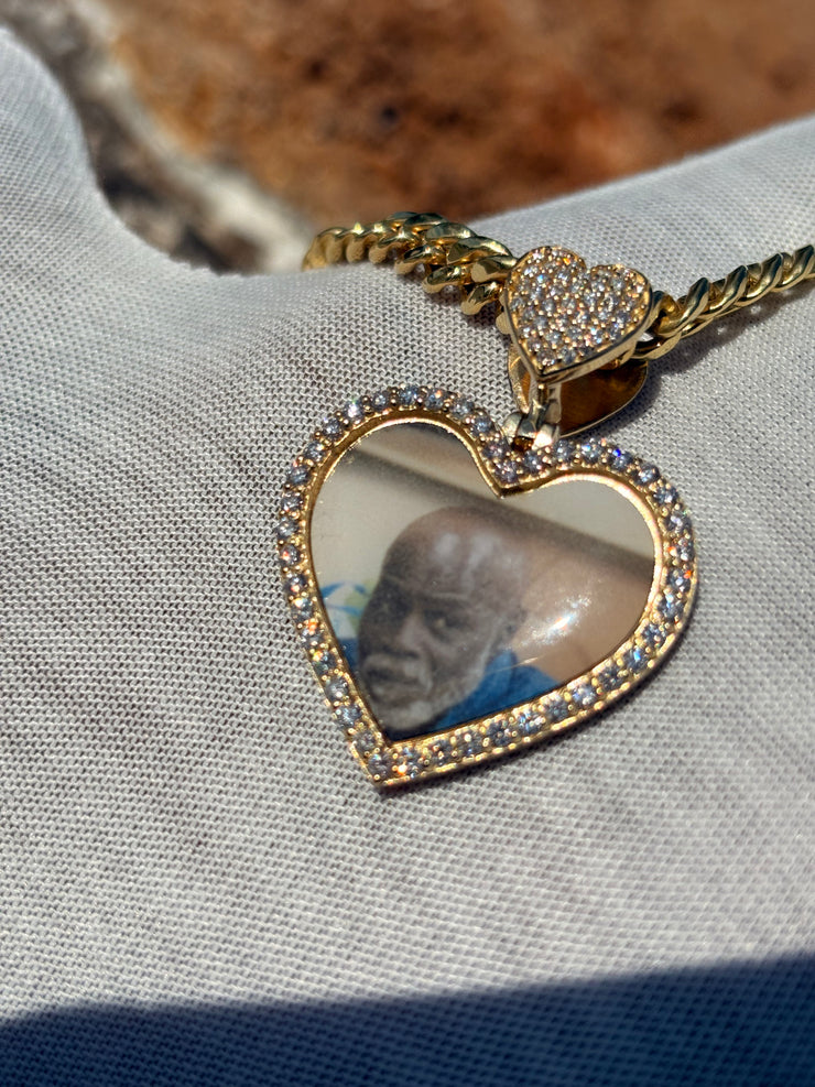 10k 14k Diamond Trimmed Solid Gold Heart Shaped Picture Pendant and Chain Set - Heart Shaped Picture Pendant - 10k and 14k Gold Memory Pendant - Heart Shaped Picture Pendant w/ Heart Bail