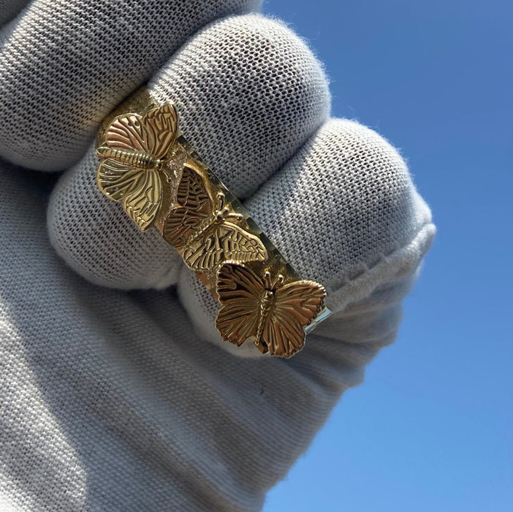 Solid Gold Two-Finger Butterfly Charm Ring, Personalized Double Finger Unisex Ring, Everyday Wear Animal Lover Jewelry, Chunky 3D Ring Gift