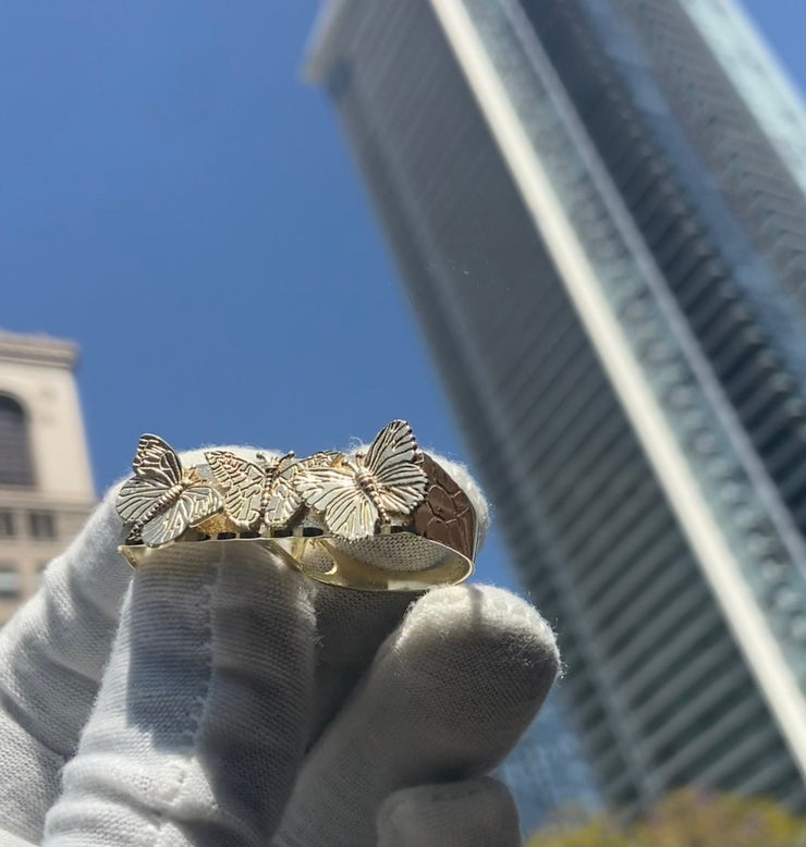 Solid Gold Two-Finger Butterfly Charm Ring, Personalized Double Finger Unisex Ring, Everyday Wear Animal Lover Jewelry, Chunky 3D Ring Gift