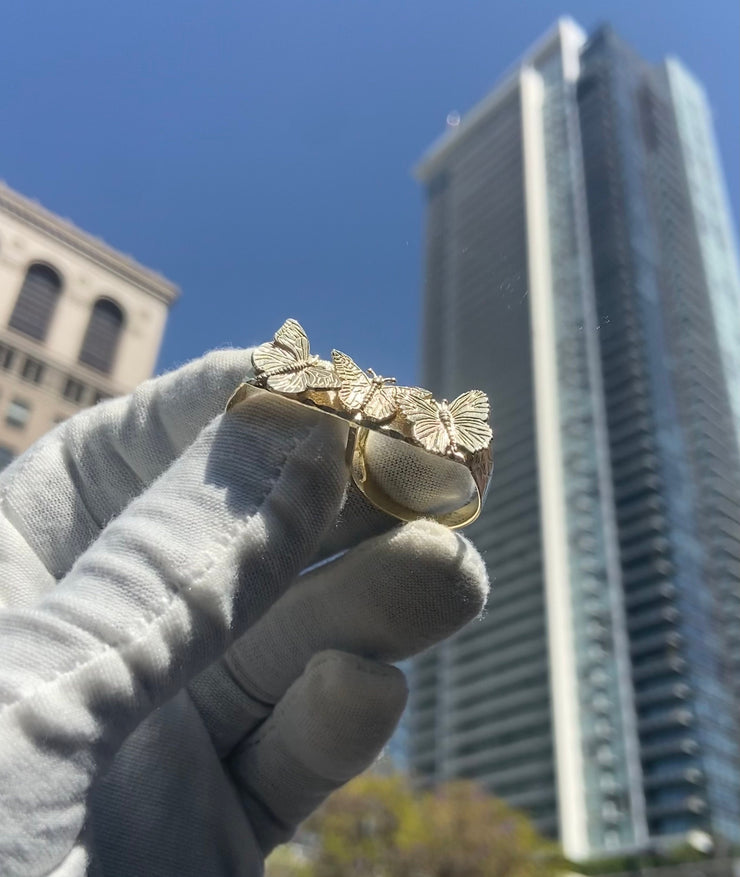 Solid Gold Two-Finger Butterfly Charm Ring, Personalized Double Finger Unisex Ring, Everyday Wear Animal Lover Jewelry, Chunky 3D Ring Gift